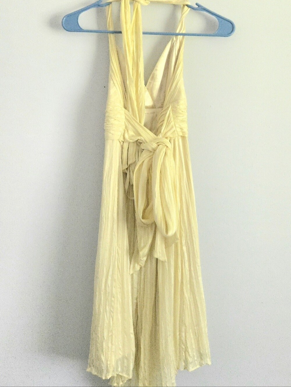 BCBG maxazria Silk Halter Dress - Picture 3 of 6